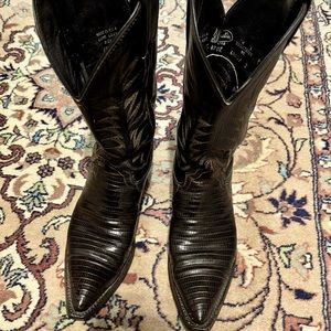 Justin iguana and kid cowboy boots